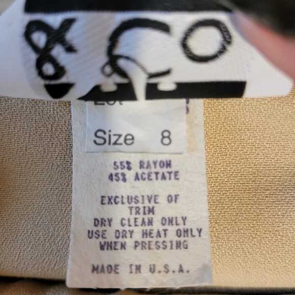 R.J. & CO vintage women's Tan satin trim pants suit 3 piece set size 8 - Picture 3 of 16